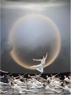 中央芭蕾舞团交响芭蕾《世纪》